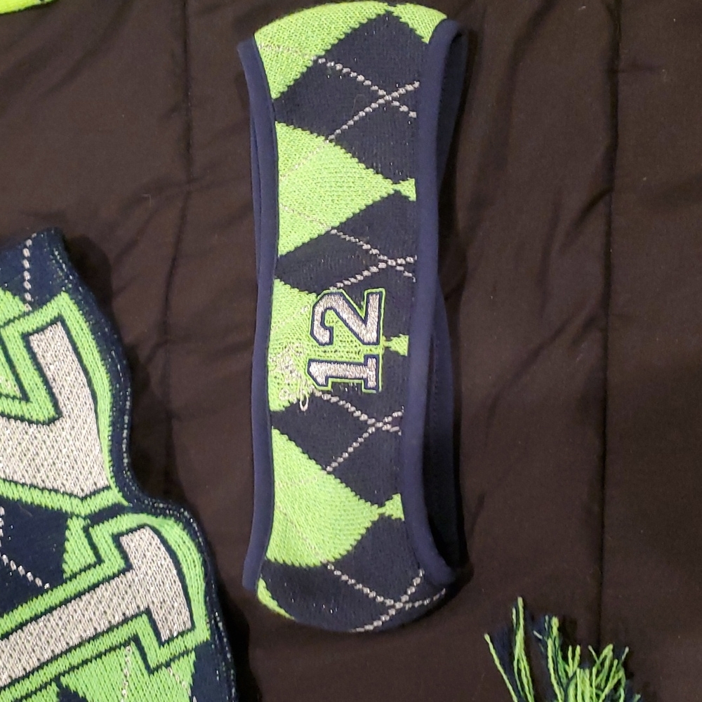 Seahawks super bundle! - Picture 3 of 5